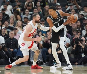 文班亚马24+15巴雷特25分 马刺力克猛龙迎四连胜